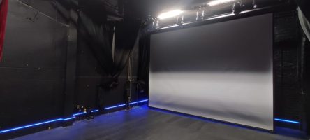 Telones proyección eléctricos tensionados